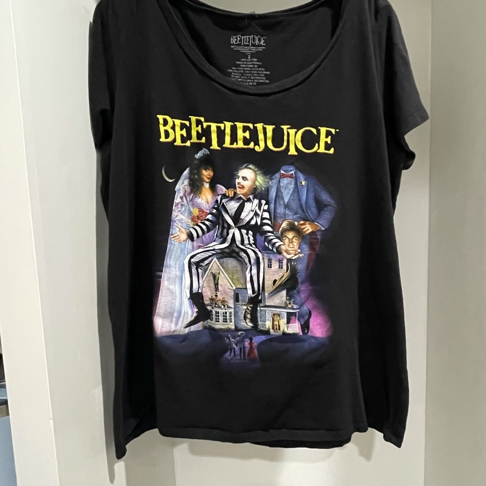 Torrid BeetleJuice graphic tee.